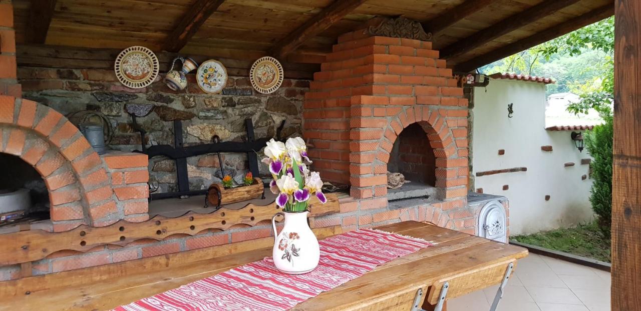 Pensiunea Miraj Polovragi Bagian luar foto